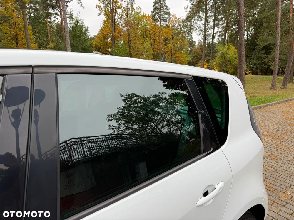 Renault Scenic - 12