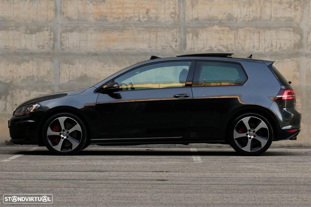 VW Golf 2.0 TSi GTi DSG Performance - 5