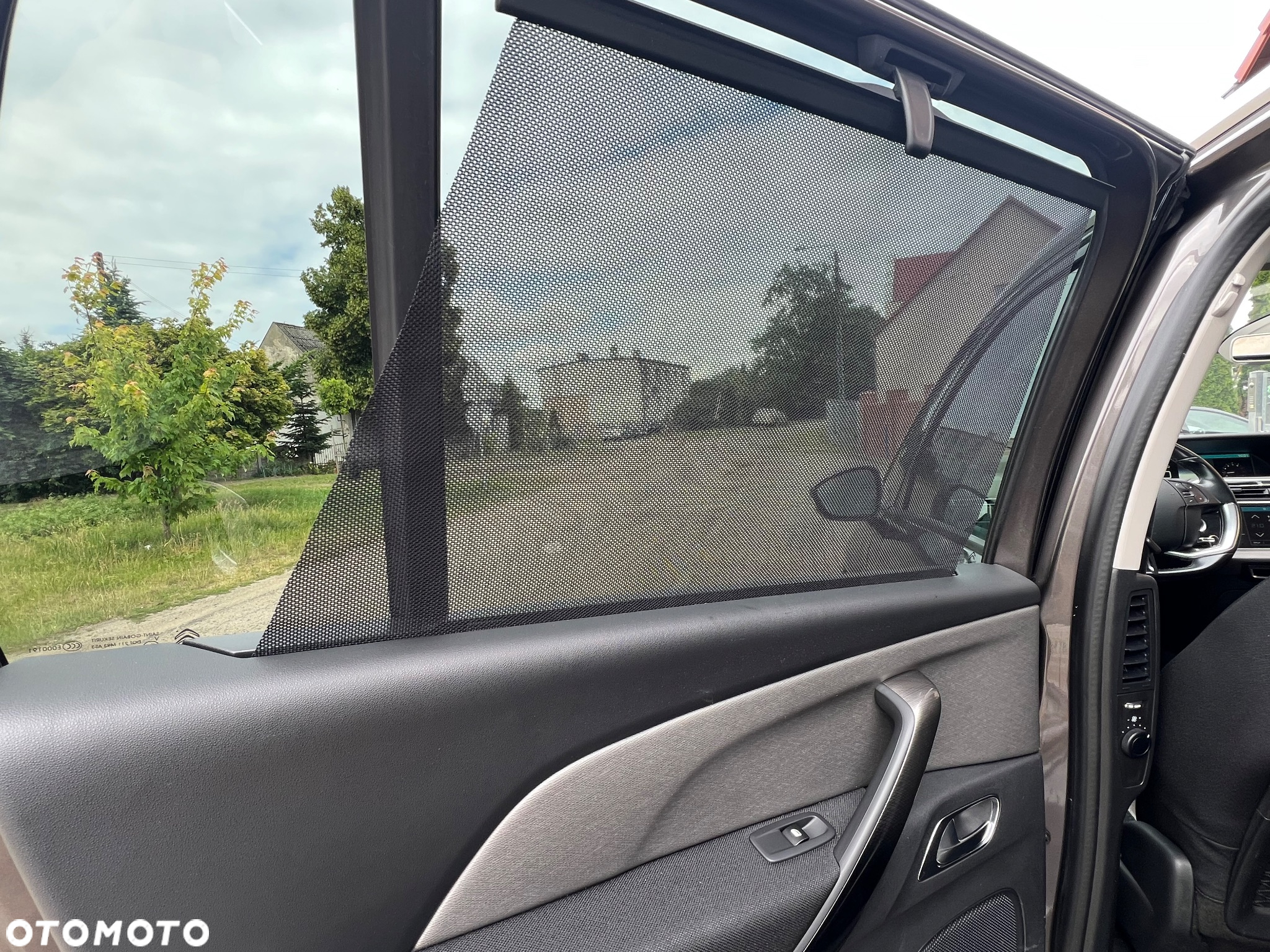 Citroën C4 Picasso PureTech 130 Stop&Start EAT6 SELECTION - 17