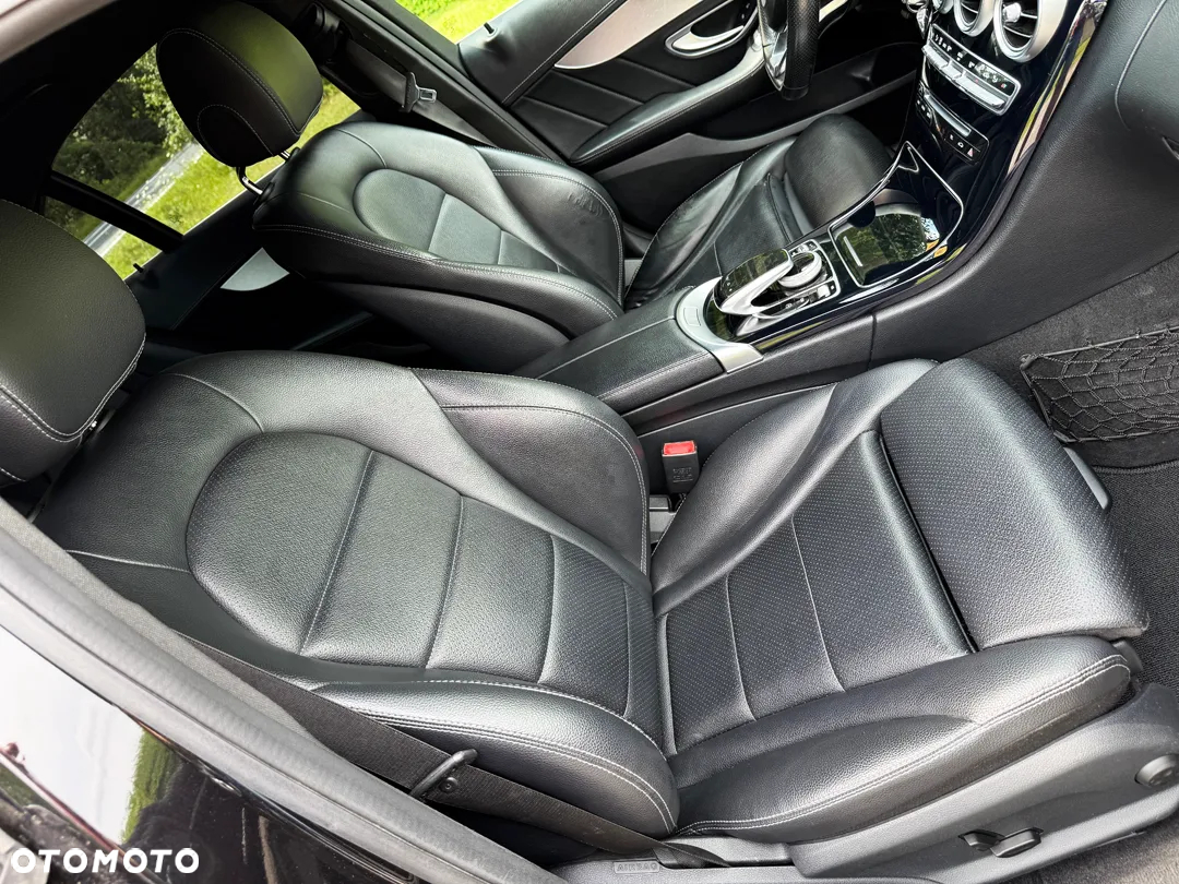 Mercedes-Benz Klasa C 220 (BlueTEC) d 7G-TRONIC AMG Line - 36
