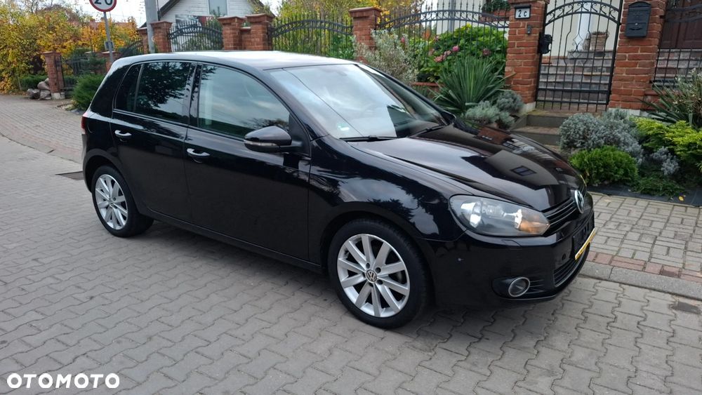 Volkswagen Golf 2.0 TDI DPF Highline - 6