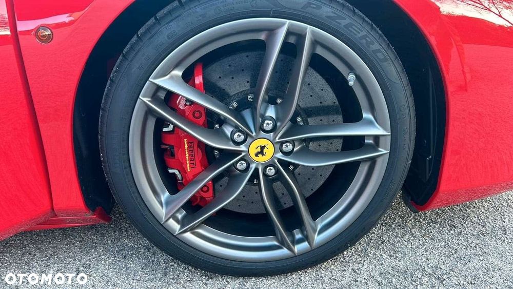 Ferrari 488 - 4