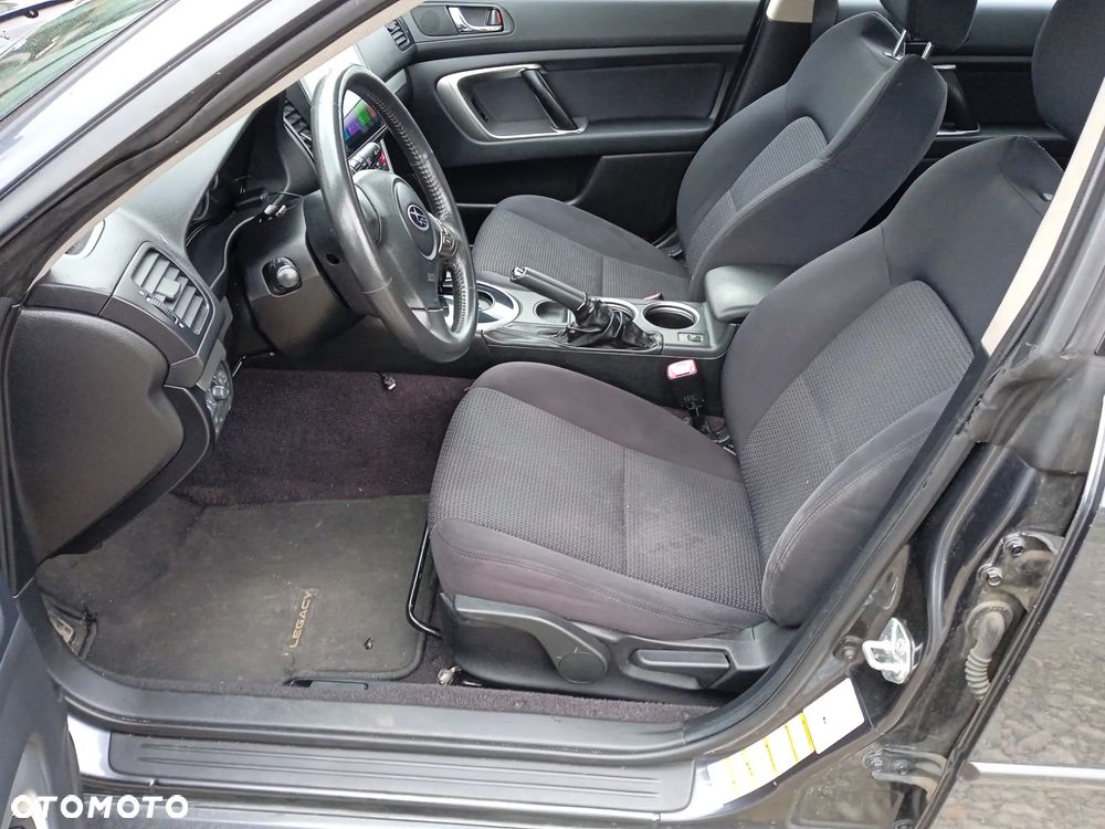 Subaru Outback - 8