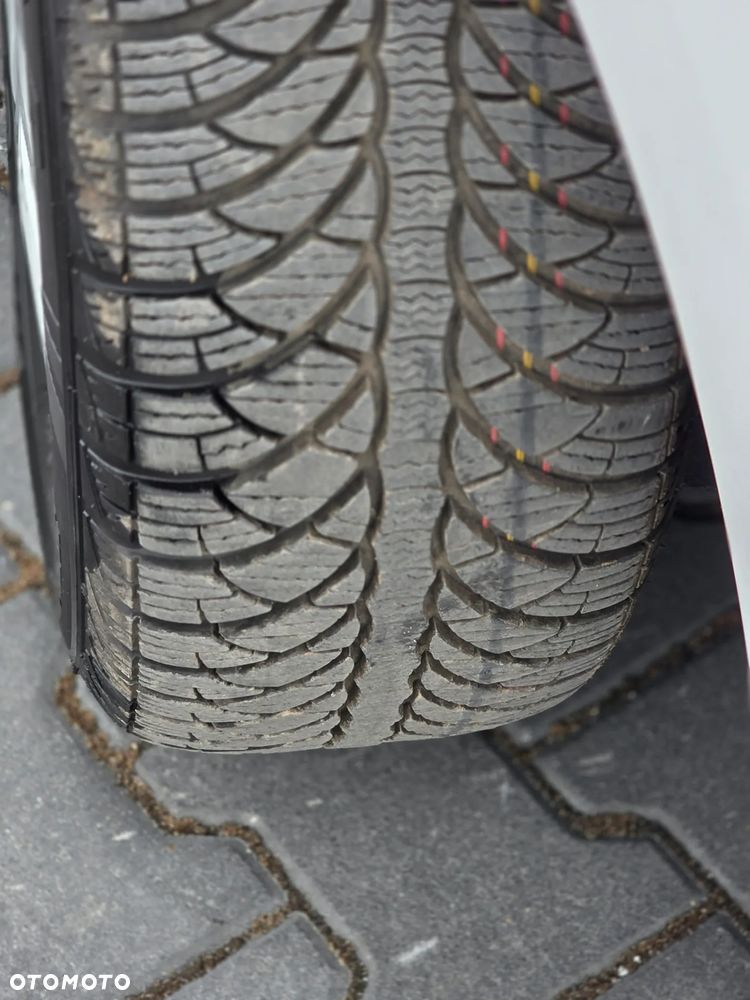 Toyota Corolla 1.2 T Comfort - 25