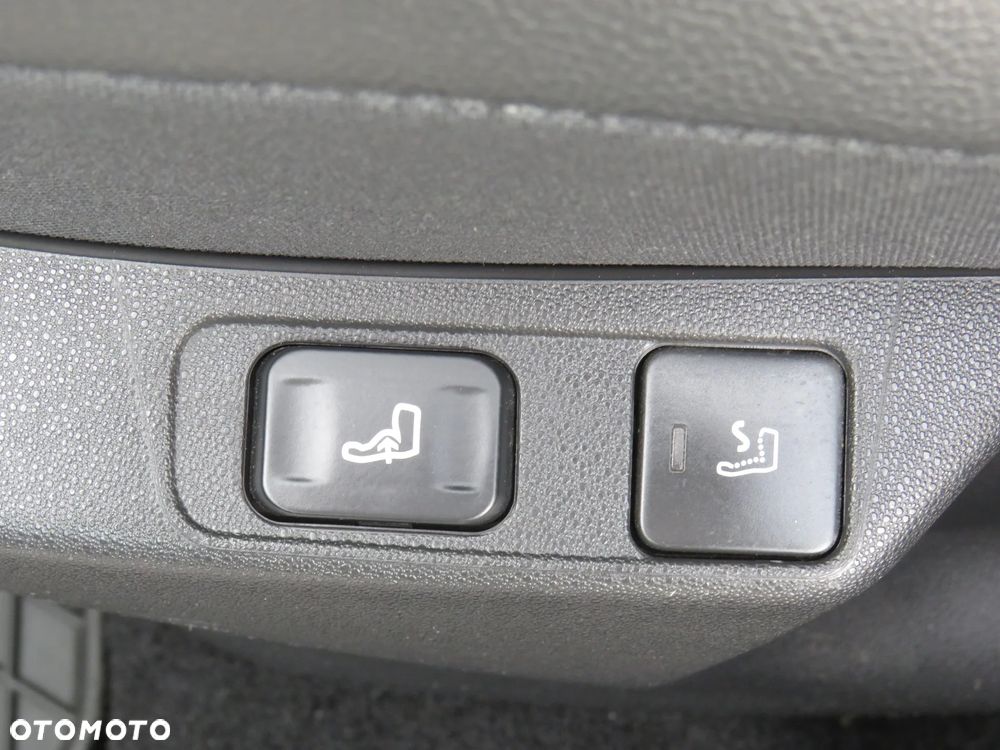 Citroën DS4 2.0 BlueHDi SportChic S&S - 26