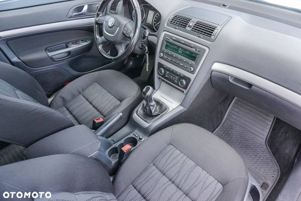 Skoda Octavia 1.6 TDI Ambiente - 34