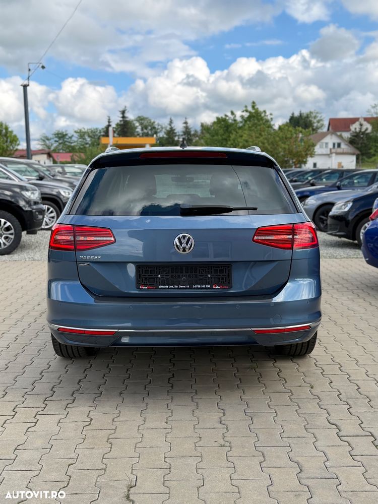 Volkswagen Passat 2.0 Blue TDI SCR Highline - 5