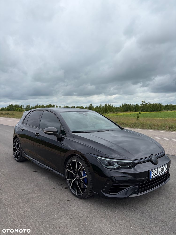Volkswagen Golf - 2