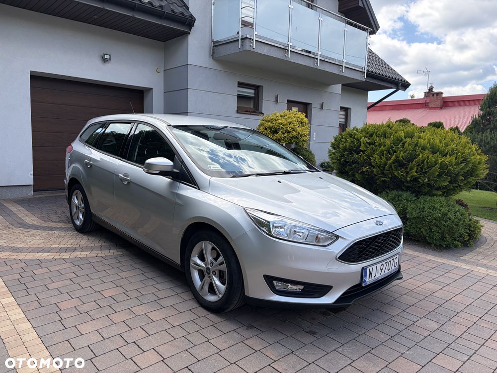 Ford Focus 1.6 Trend - 1