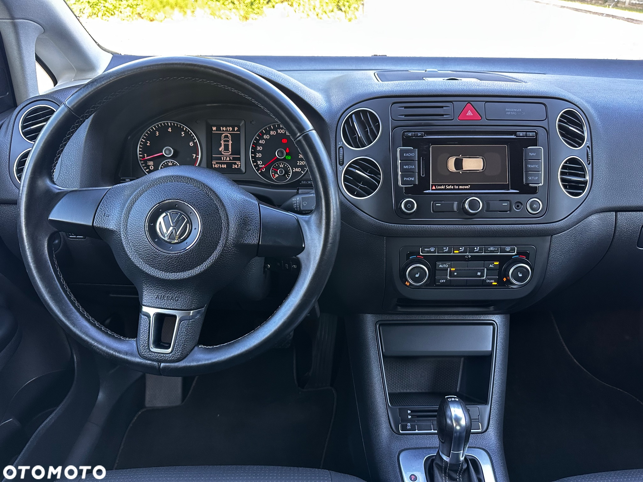 Volkswagen Golf Plus 1.4 TSI DSG Style - 37