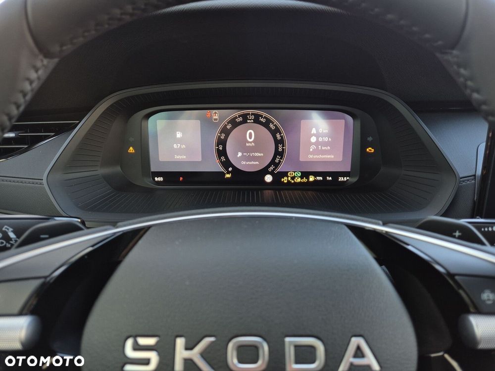 Skoda Octavia 2.0 TDI Essence DSG - 23