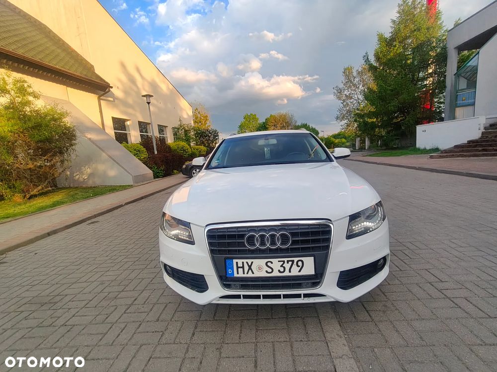 Audi A4 Avant - 29
