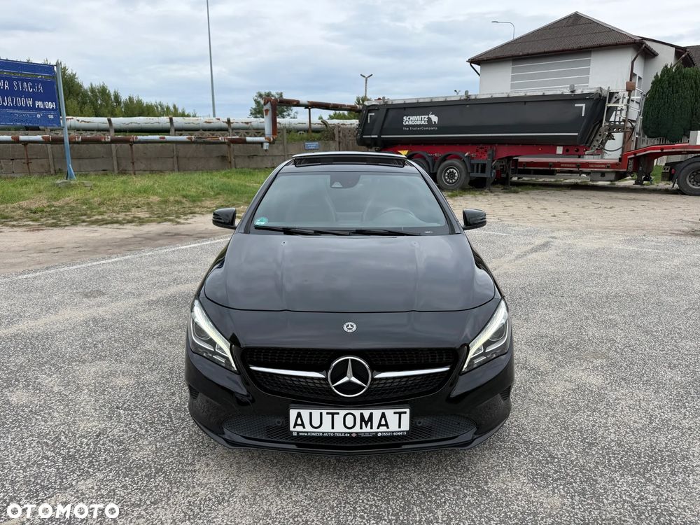 Mercedes-Benz CLA 220 4Matic 7G-DCT AMG Line - 9