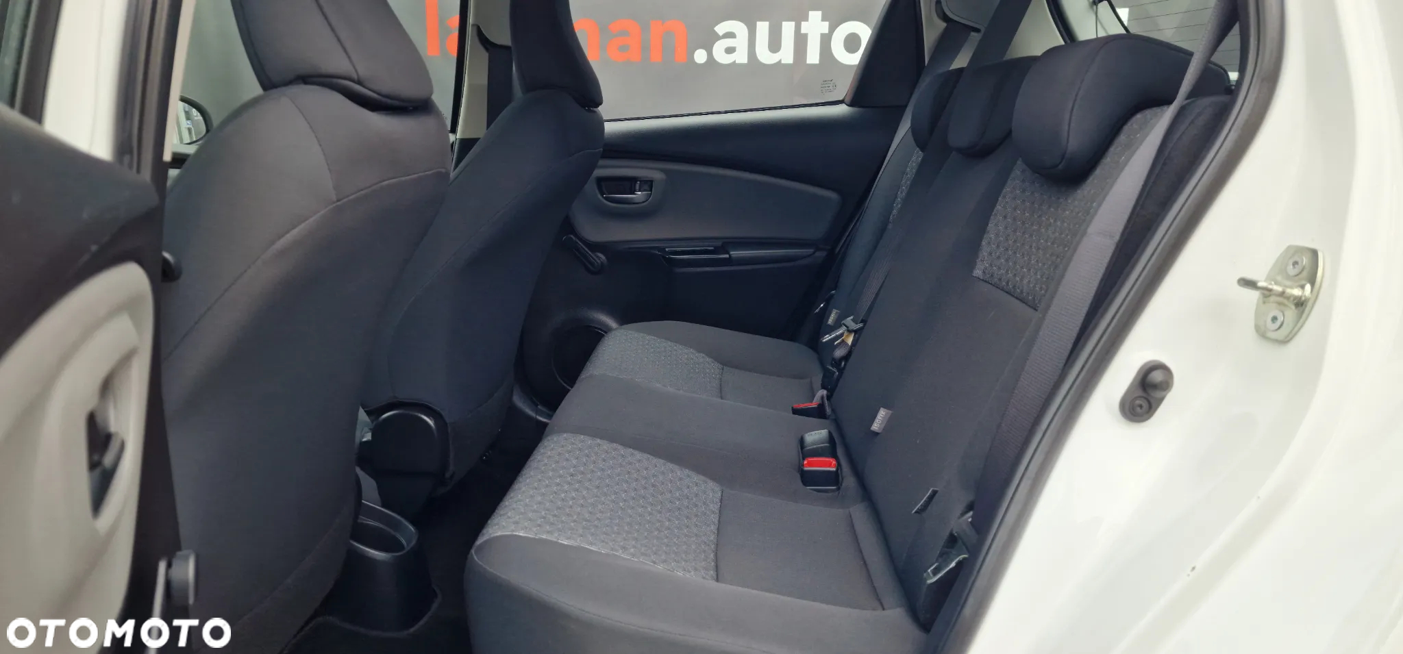Toyota Yaris 1.33 VVT-i - 10