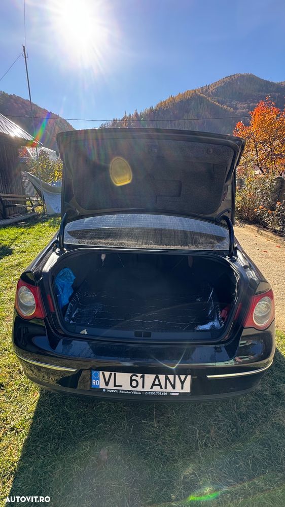 Volkswagen Passat 2.0TDI Comfortline DPF - 11