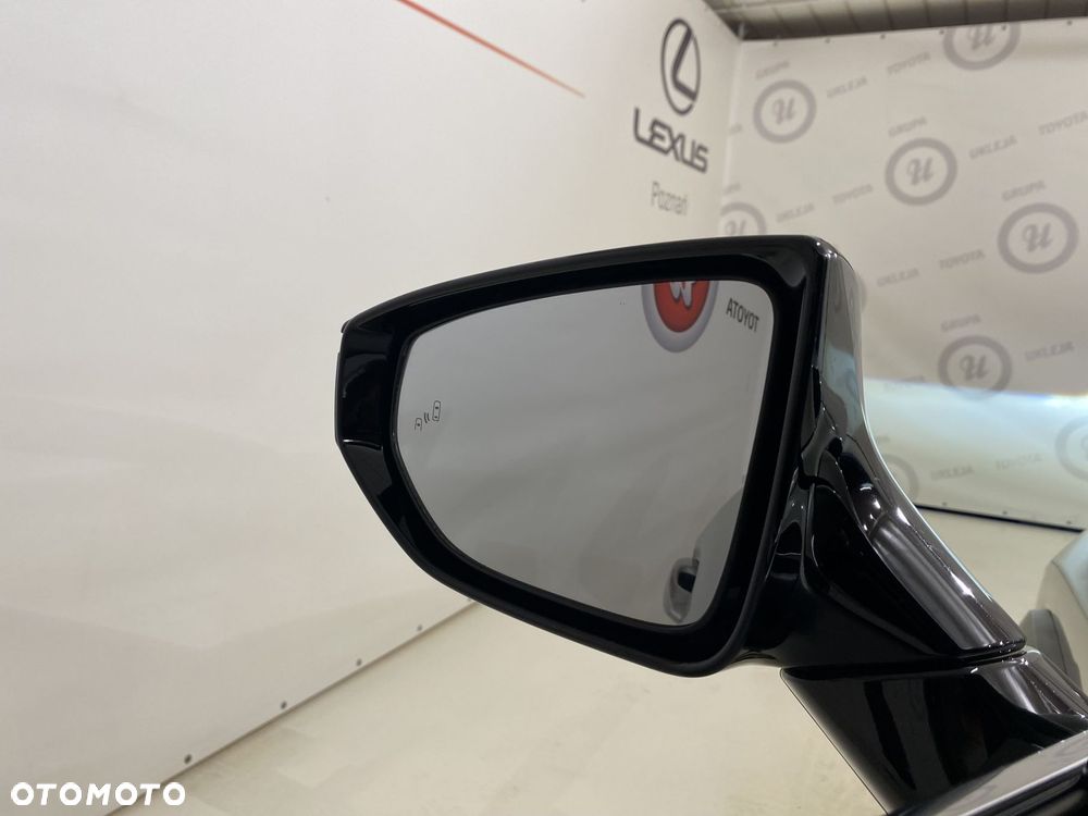 Lexus UX 250h GPF F Impression 2WD - 13