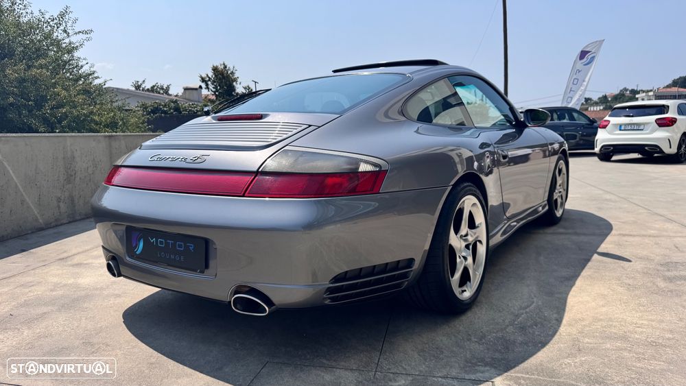 Porsche 911 (996) Carrera 4S - 25