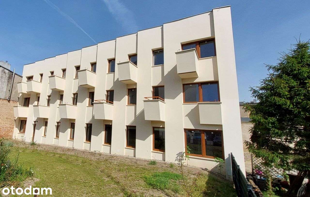 Największe 3 pokojowe w nowym budynku Wyszyńskiego