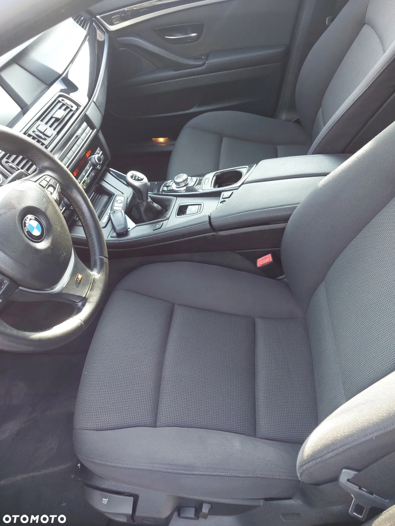 BMW Seria 5 520d - 26