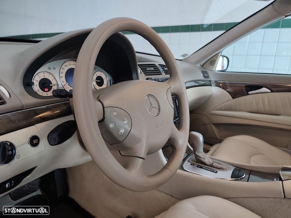 Mercedes-Benz E 220 CDi Avantgarde Aut. - 17