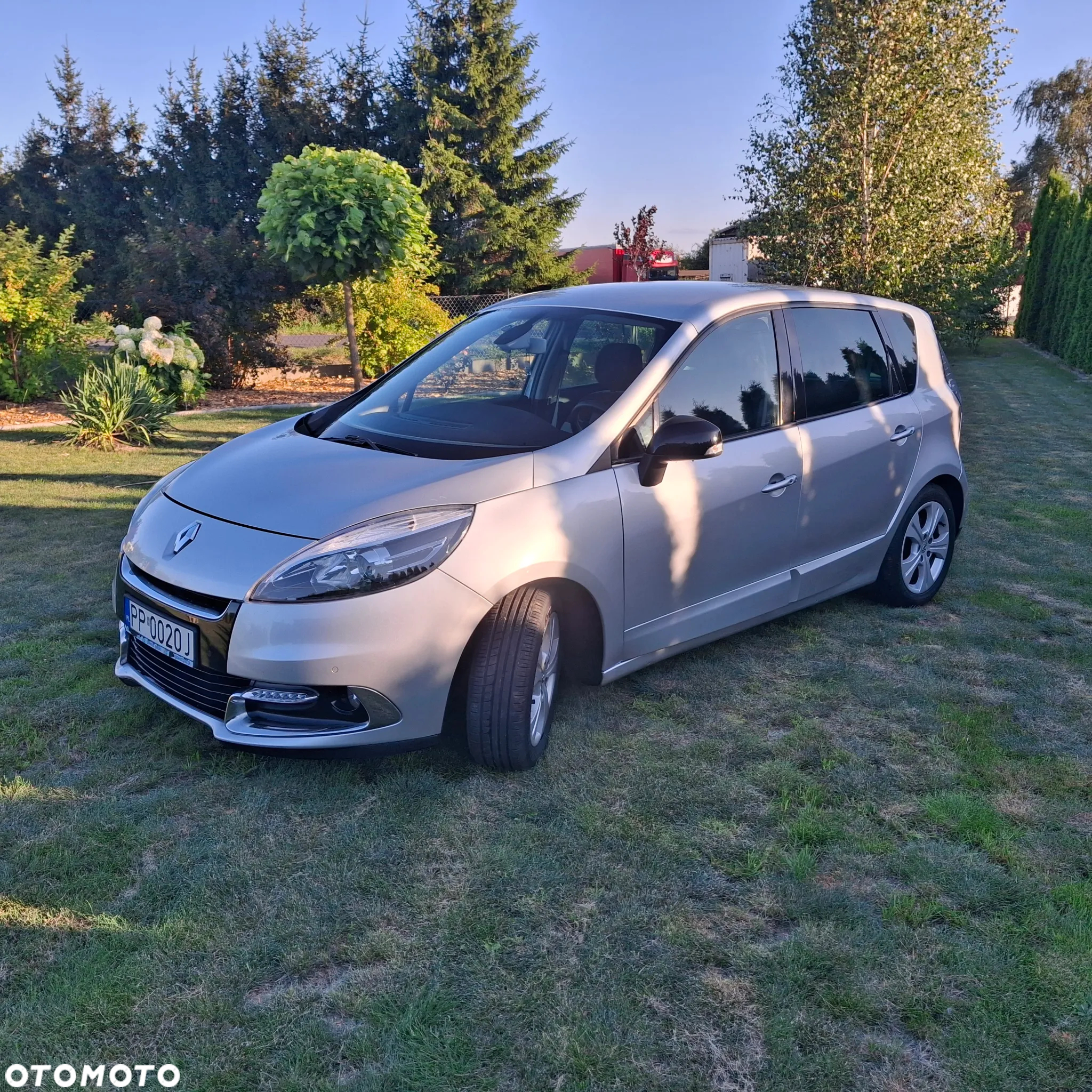 Renault Scenic 1.6 dCi Bose - 19