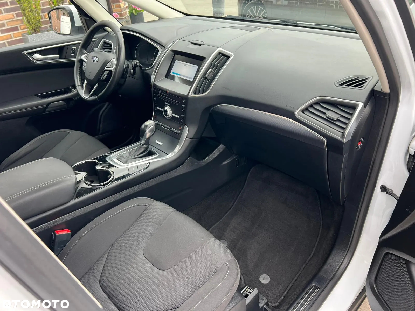 Ford S-Max 2.0 TDCi Trend PowerShift - 13