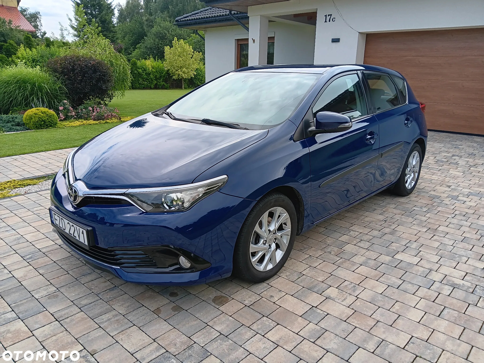 Toyota Auris 1.2 T Premium - 2