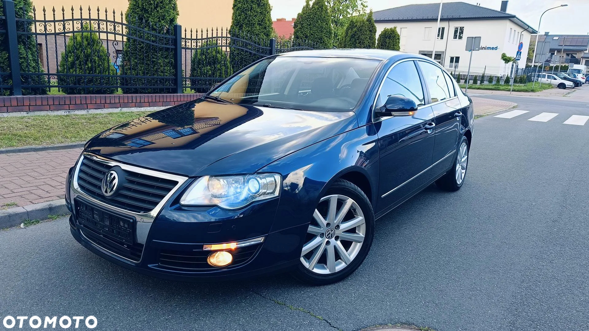 Volkswagen Passat 2.0 TSI Comfortline - 10