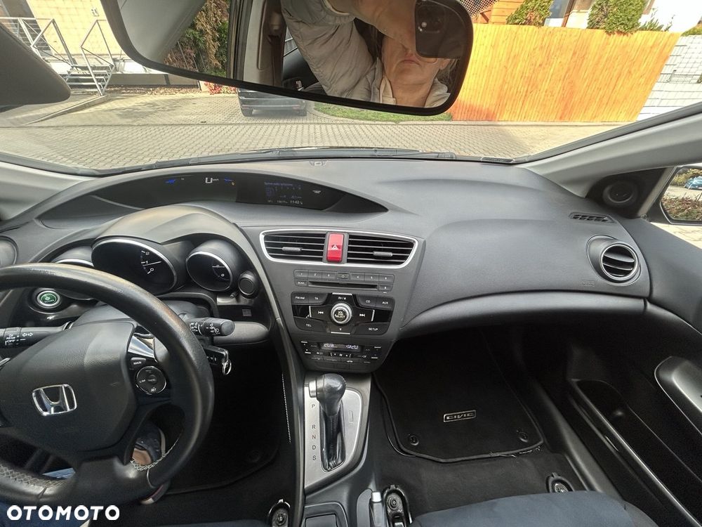 Honda Civic 1.8 Sport - 10