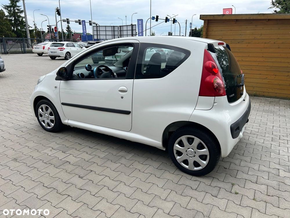 Peugeot 107 (70) 68 Active - 10