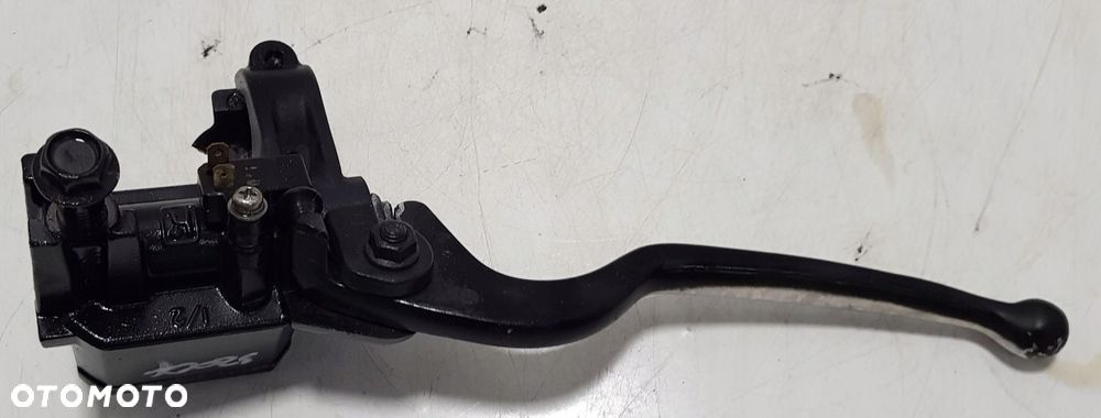 YAMAHA X-MAX 125 10-13 POMPA HAMULCA PRAWA - 3