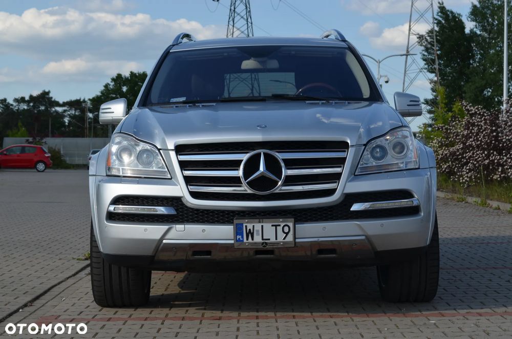 Mercedes-Benz GL 500 4Matic 7G-TRONIC - 1