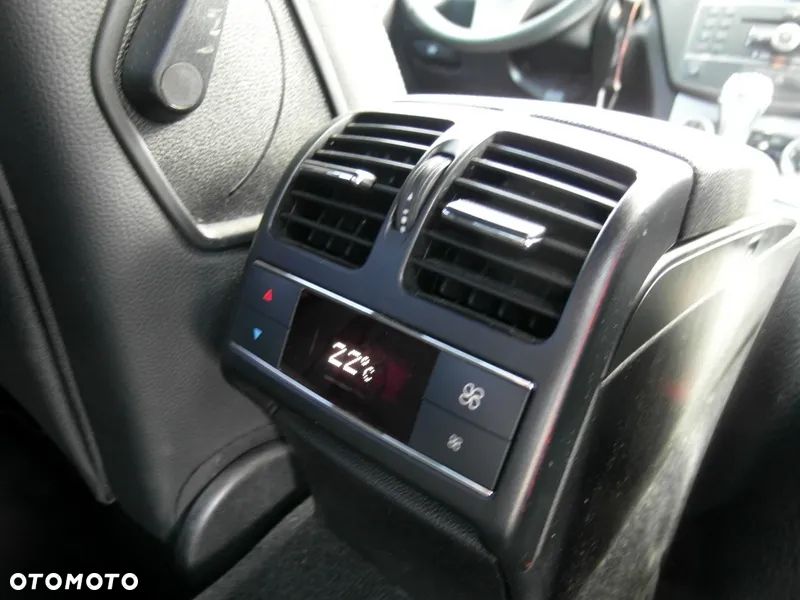 Mercedes-Benz Klasa C 200 Kompressor Avantgarde - 23