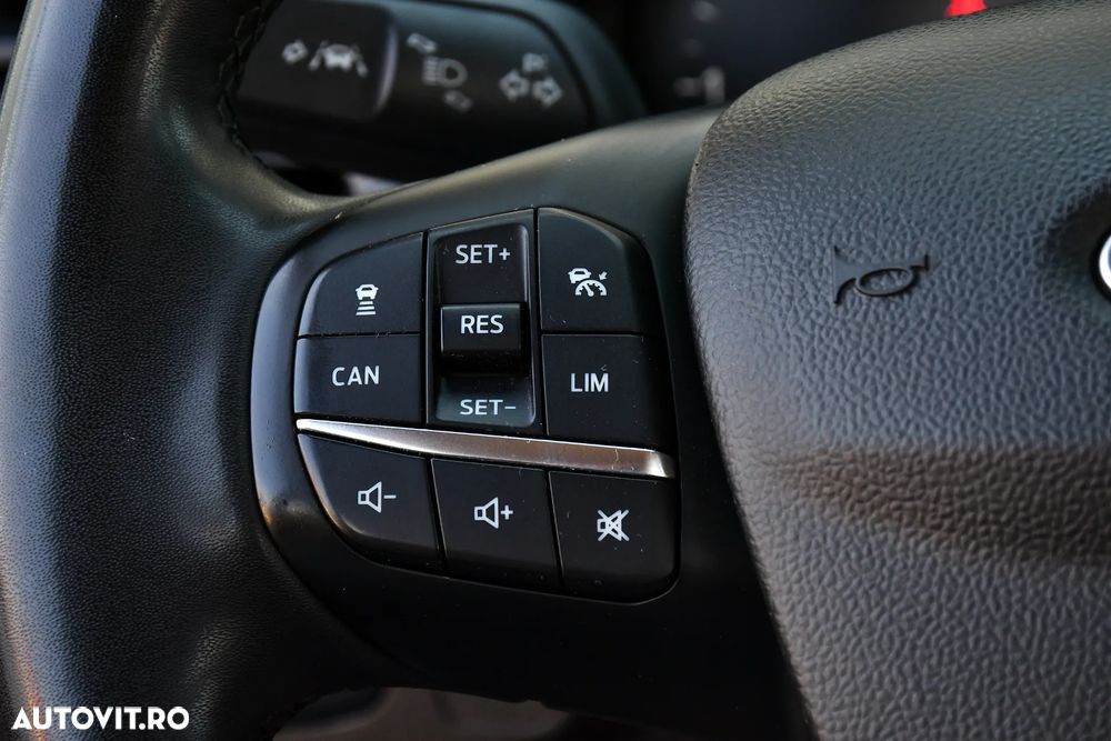 Ford Focus 1.5 EcoBlue Start-Stopp-System COOL&CONNECT - 16