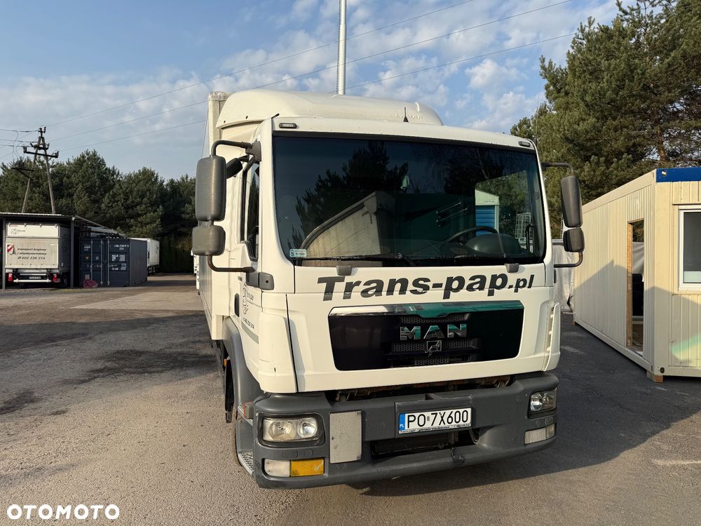 MAN TGL 12.220 - 2