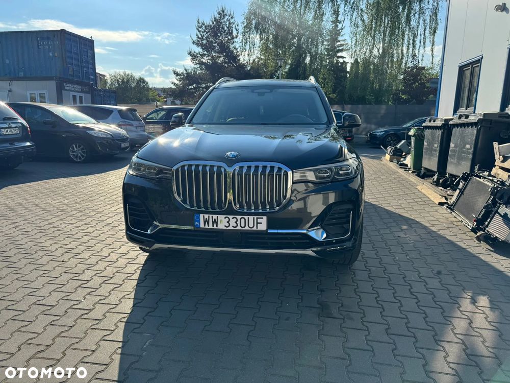 BMW X7 xDrive40i - 2