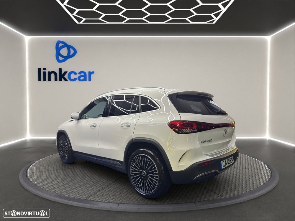 Mercedes-Benz EQA 250 AMG Line - 4