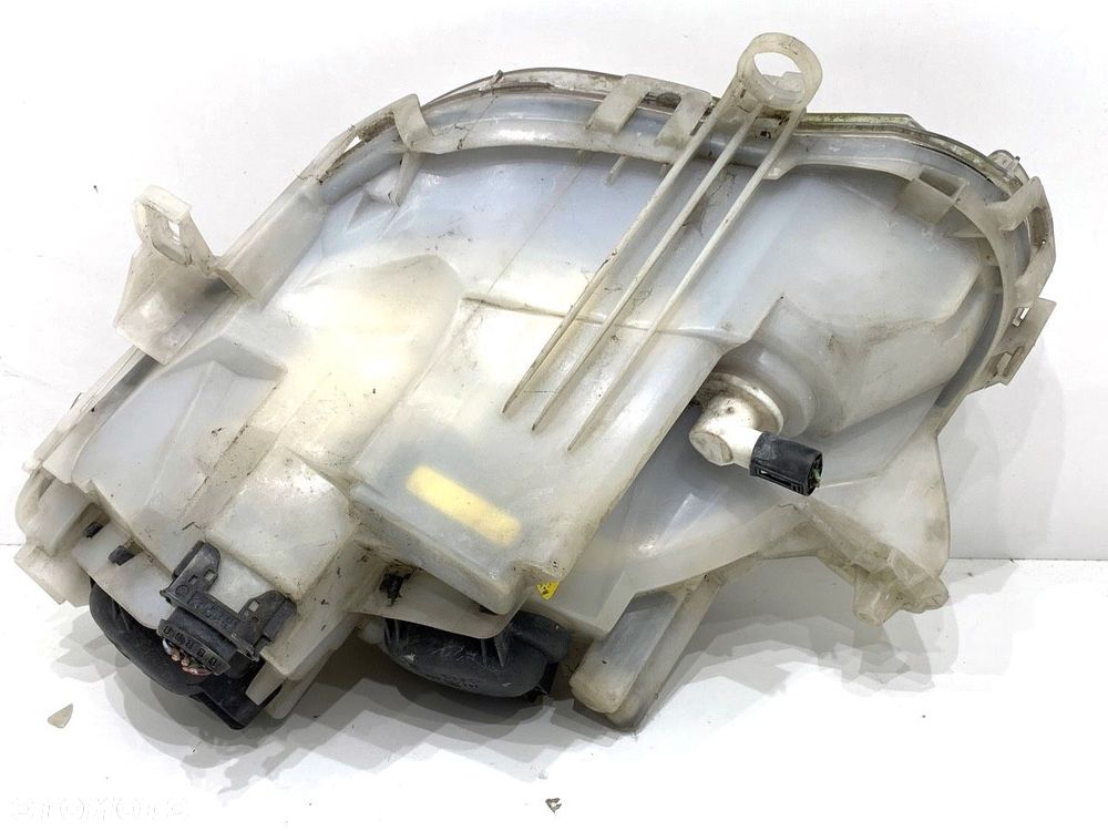 REFLEKTOR PRAWY PRZÓD  SMART FORTWO coupe (450) 2004 - 2007 0.8 CDI (450.300, 450.301, 450.302, - 3