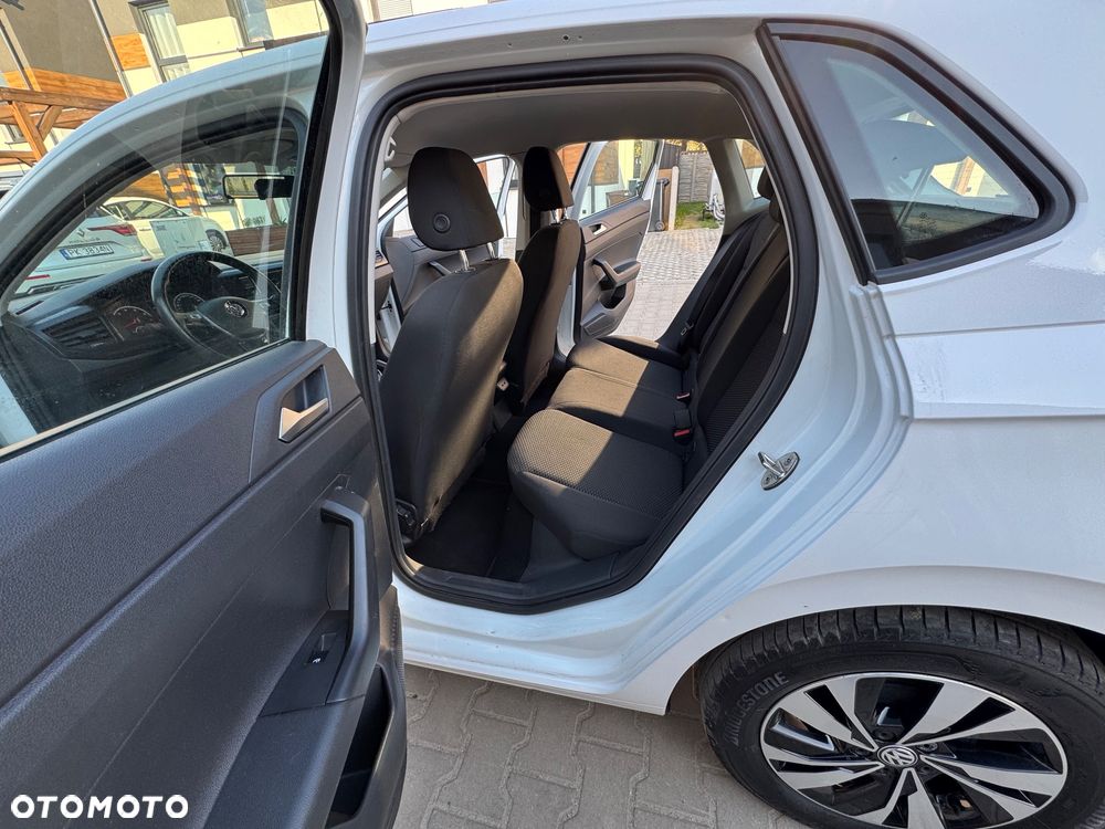 Volkswagen Polo - 10
