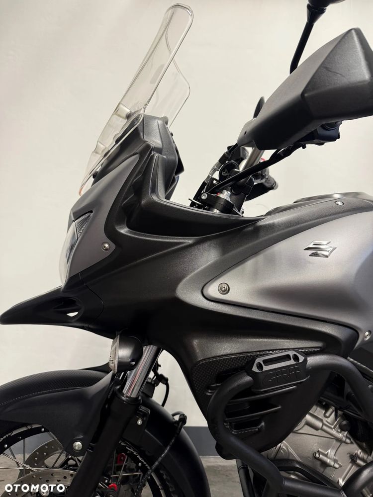 Suzuki V-STROM - 24