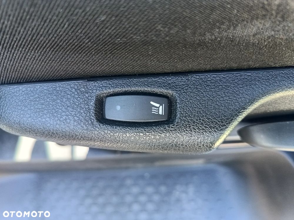 Renault Trafic L1H1 1.6 diesel 145kM, manual, 2019 rok BAGAŻNIK DACHOWY THULE, KAMERA COFANIA, HAK, CZUJNIKI PARKOWANIA, ORGINALNY PRZEBIEG! - 35