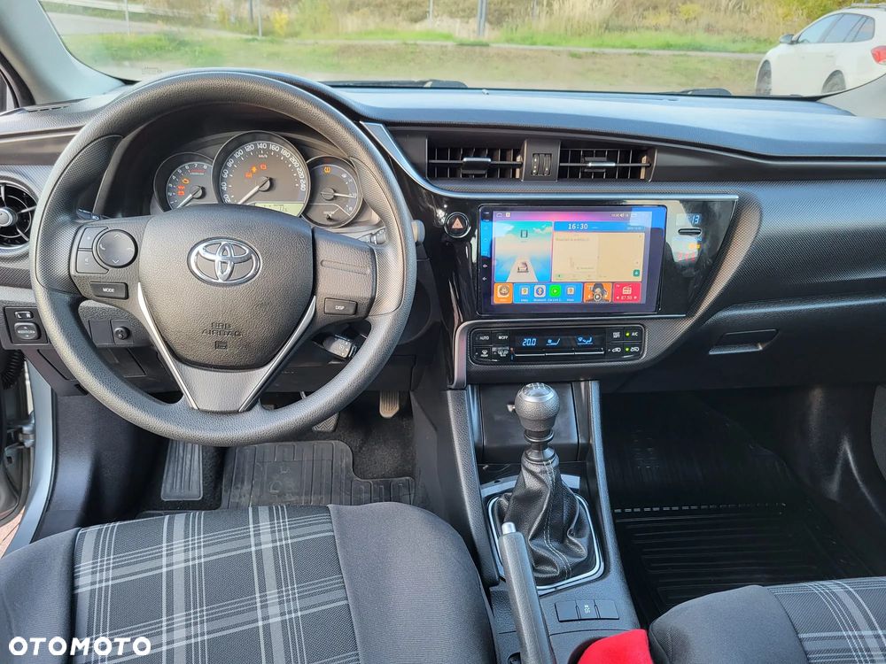 Toyota Auris 1.33 VVT-i Life - 9