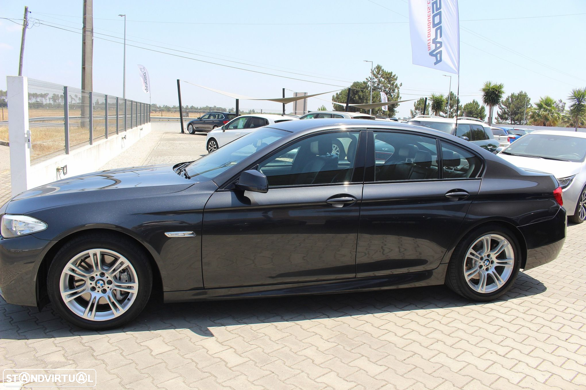 BMW 525 d Pack M Auto - 13