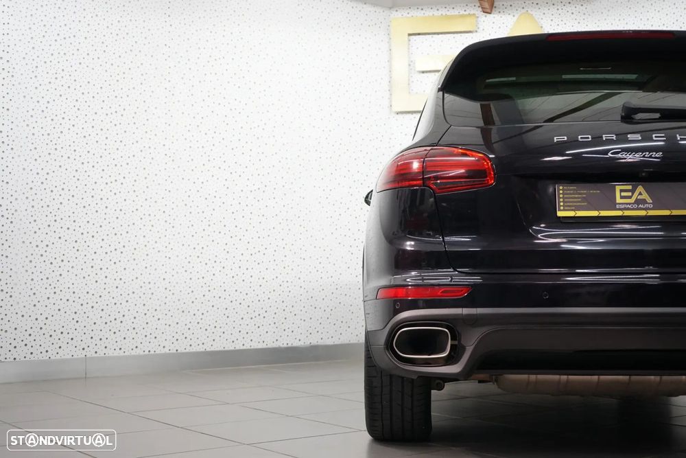 Porsche Cayenne 3.0 V6 - 43