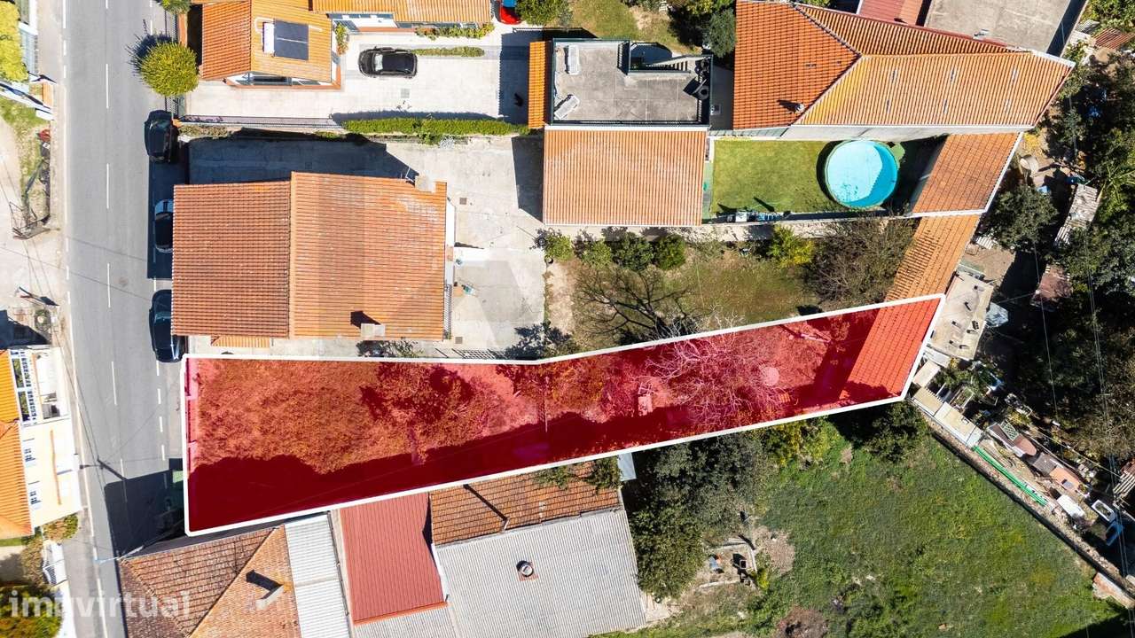 Terreno urbano para construção de Moradia T3 com projeto aprovado  em