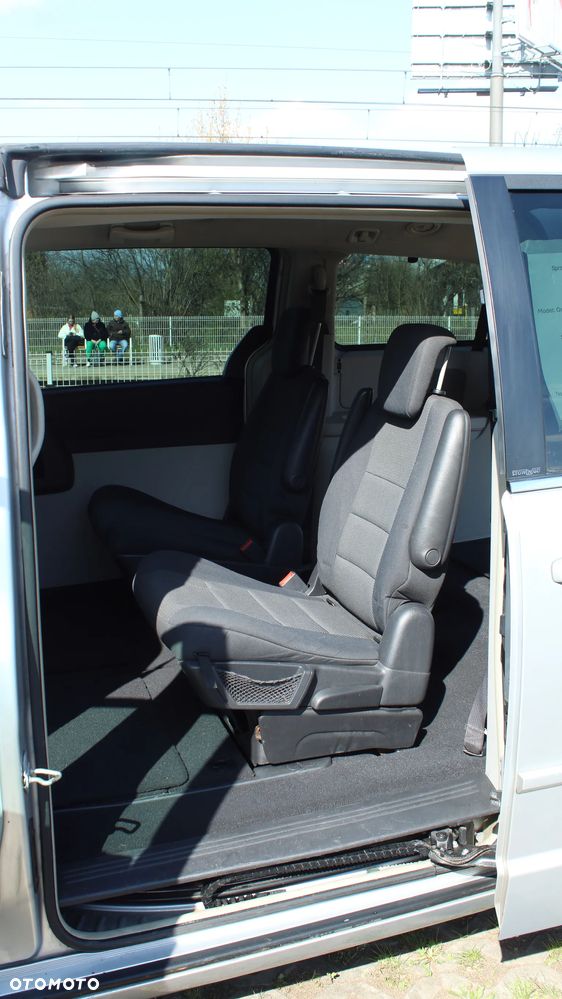 Chrysler Grand Voyager 2.8 CRD Automatik Limited - 26