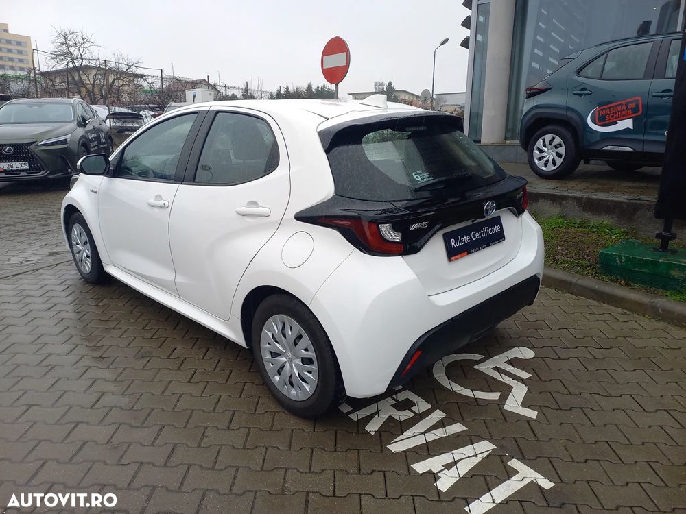 Toyota Yaris 1.5 VVT-i HSD Active - 5