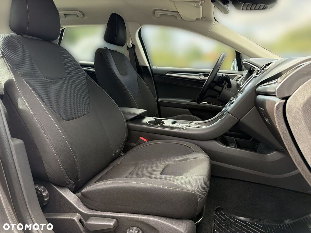 Ford Mondeo - 19