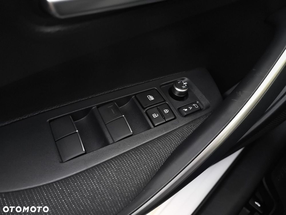 Toyota Corolla 1.8 Hybrid Style - 21