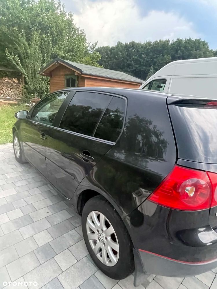 Volkswagen Golf 1.6 Comfortline - 5